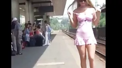 El tipo lamió el coño de su tetonas xxx gratis princesa.