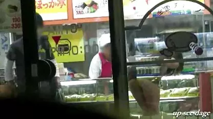 El marido le pide a la mujer sexy que folle con un tetonas ricas lesbianas gerente de banco