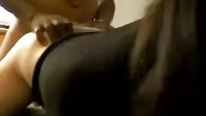 Madura tetona gorda videos de tetas con leche en medias negras folla en anal