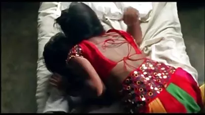 Perra videos de maduras tetudas pelirroja traga semen después de follar anal