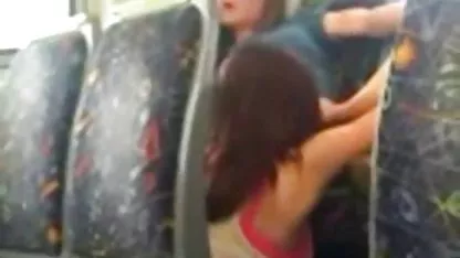 Dos hombres después de un trío sparring el sexo milf tetona rubia con el blonde atractivo