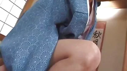 Puse una vela larga en mi flacas tetudas punto y me arranqué la polla