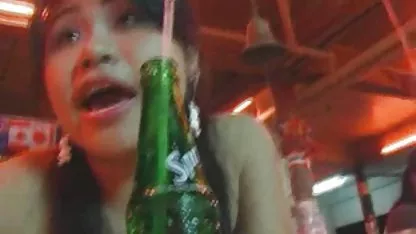 La gilipollas Katya Kassin xxx gordas tetonas obtiene semen en su boca de una polla negra